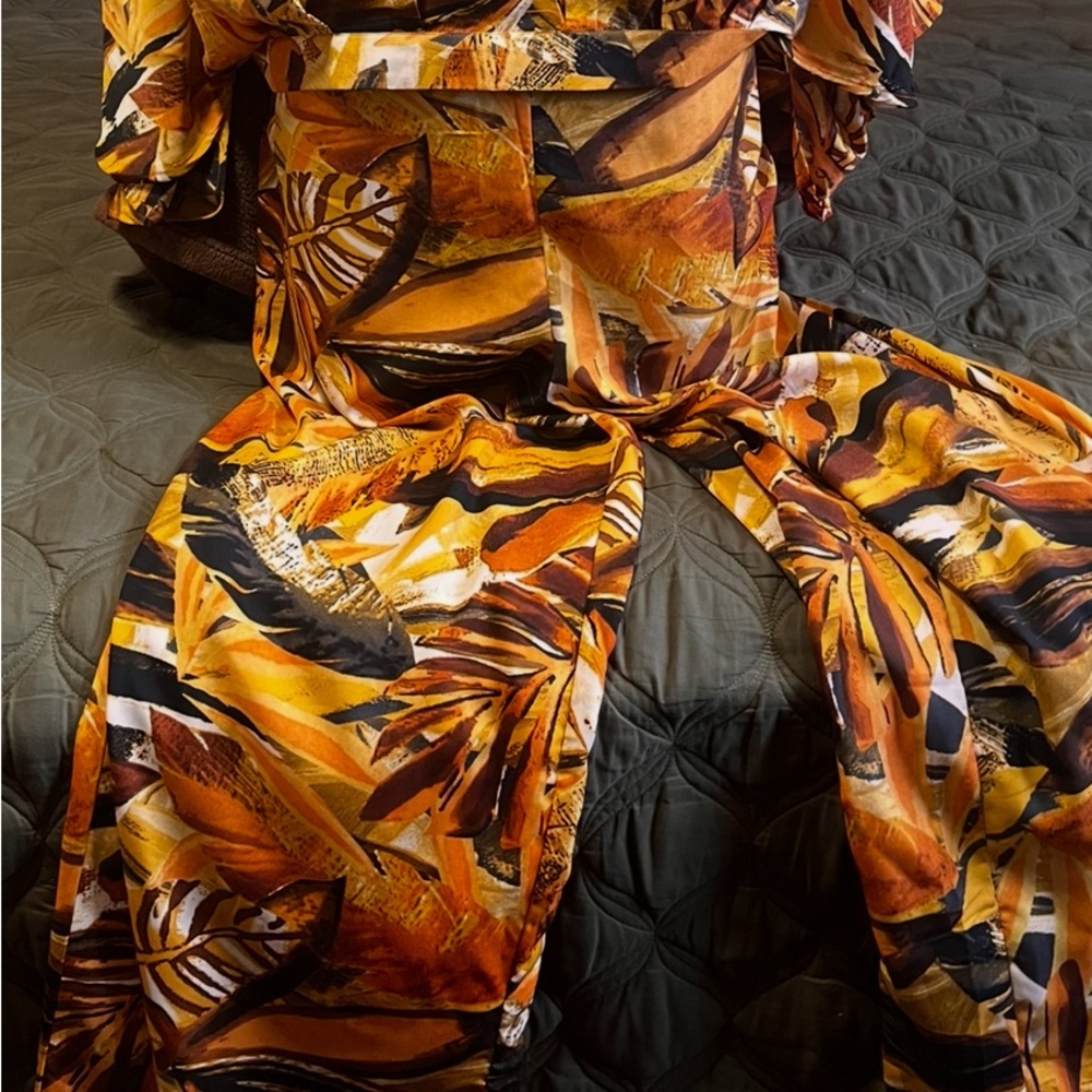 VACAY READY!!!!!Tropical Print Jumpsuit